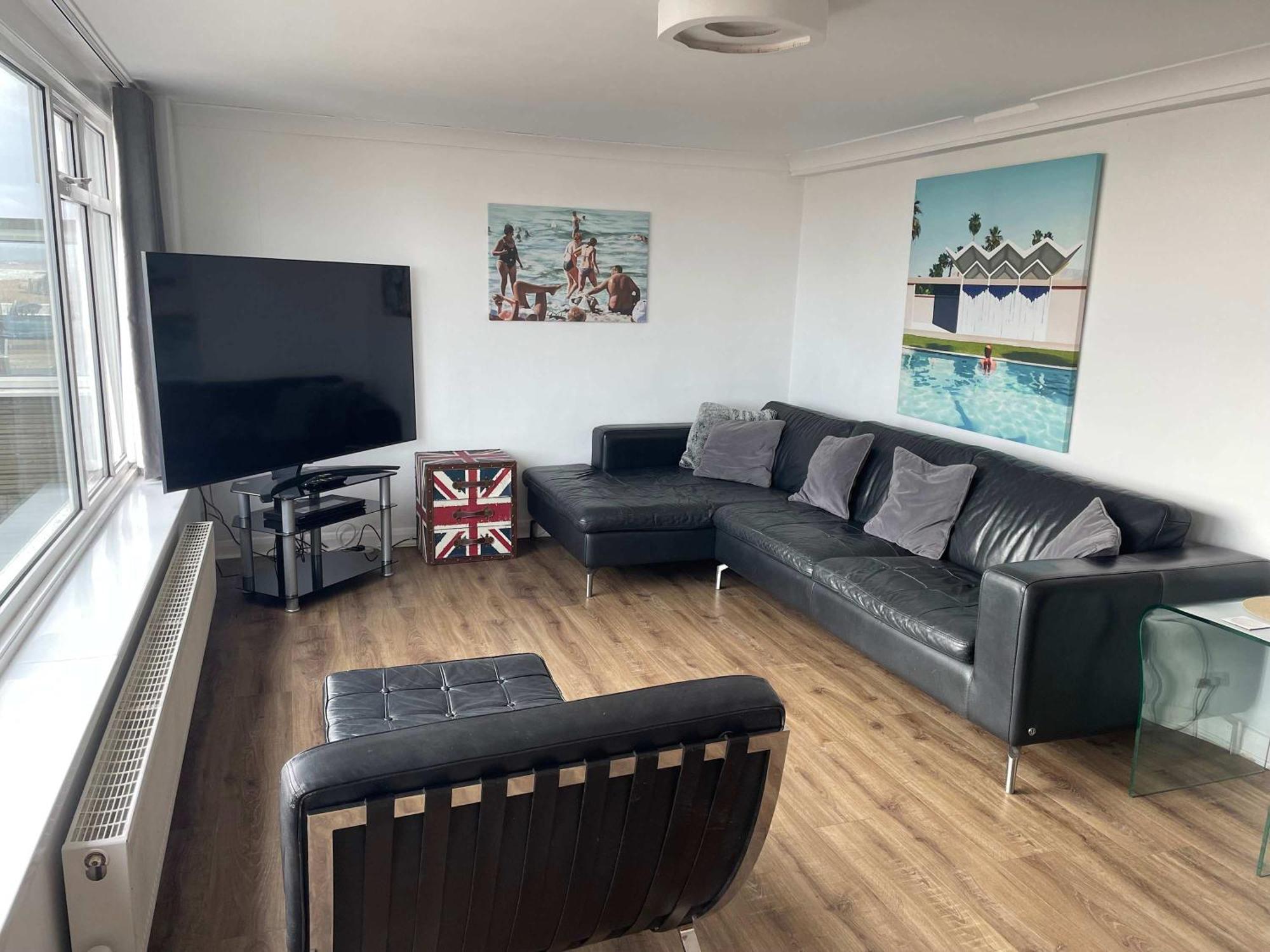 Luxury Beachfront The Cozy Clam * Pevensey
